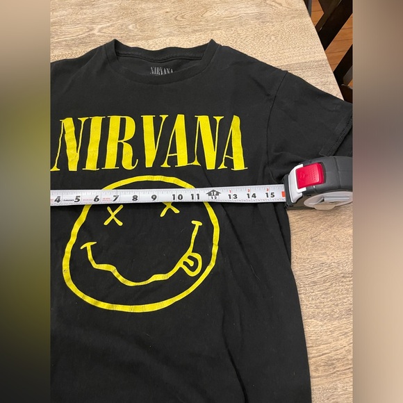 size Small vintage Nirvana branded tshirt (2425) - Picture 3 of 5